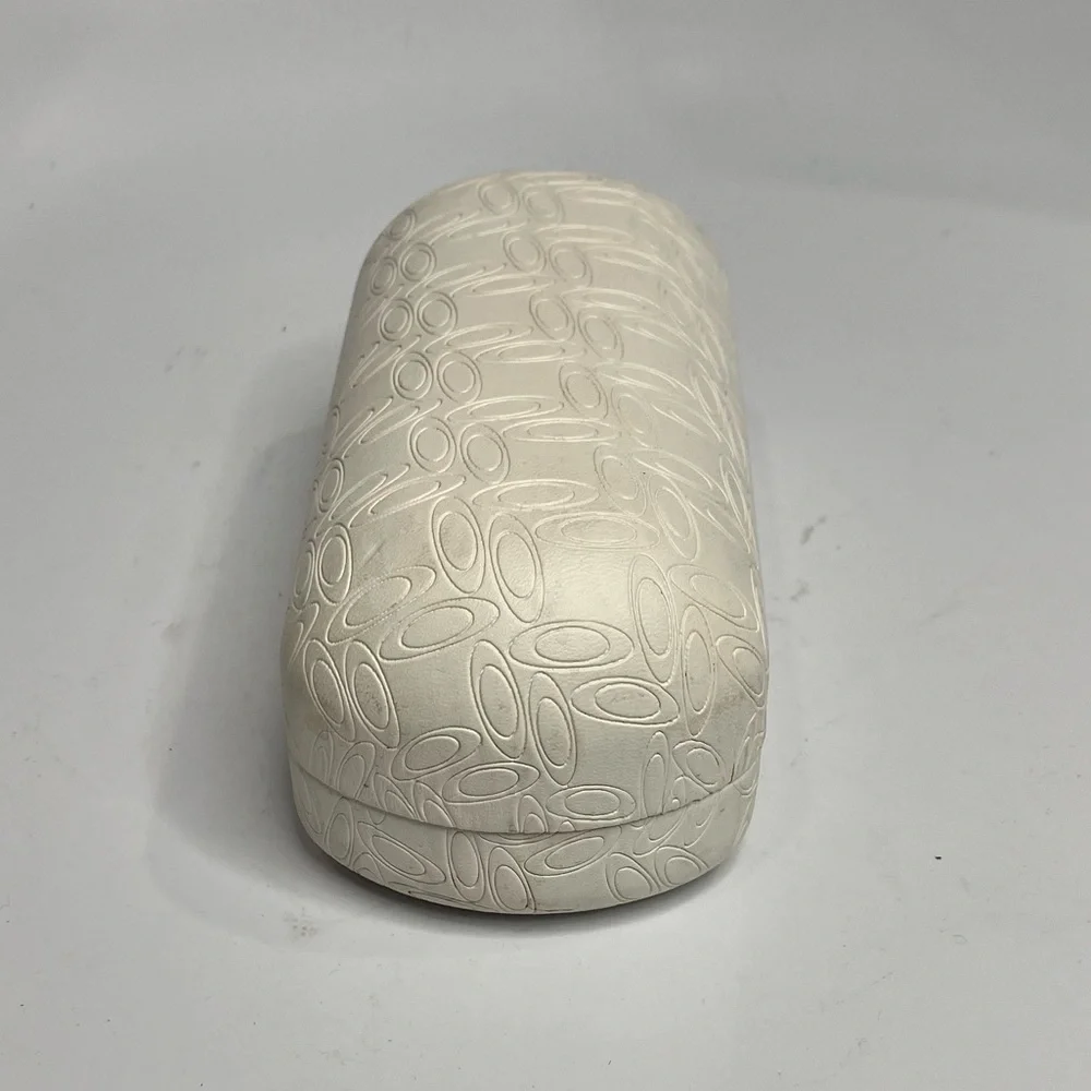 Oakley glasses case‎ white